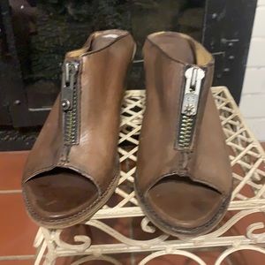 Frye Brown Leather Peep-Toe Zip Sandals